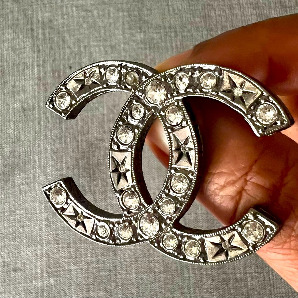 Chanel Ruthenium Brooch